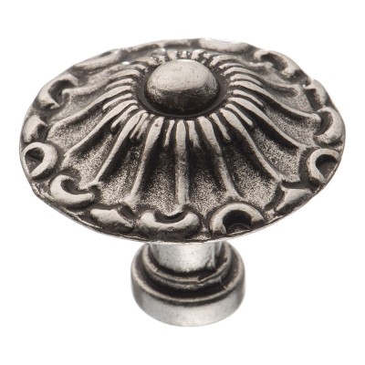 Ручка кнопка 15.304.31.16 цвет старое серебро диаметр 31 мм