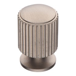 Ручка кнопка цилиндр с насечкой 1464 0020 NB цвет никель диаметр 20 мм